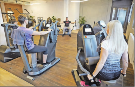 MILON TRAININGSZIRKEL digitalisierte Geräte, einfach in der Bedienung mittels Chipkarte.