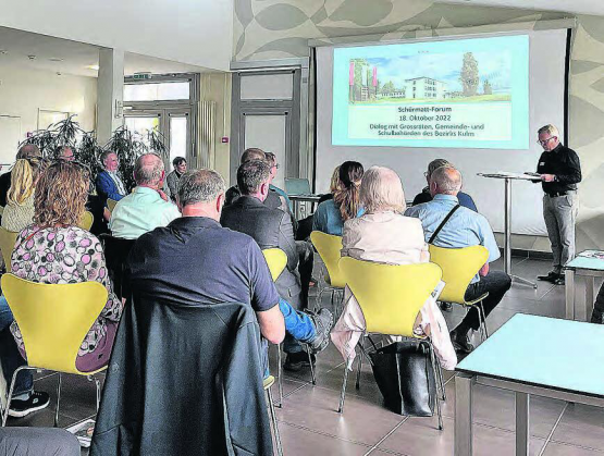 Die Informationsveranstaltung wurde begleitet durch den Verwaltungsratspräsidenten und Mitglieder der Geschäftsleitung. (Bilder: zVg.)