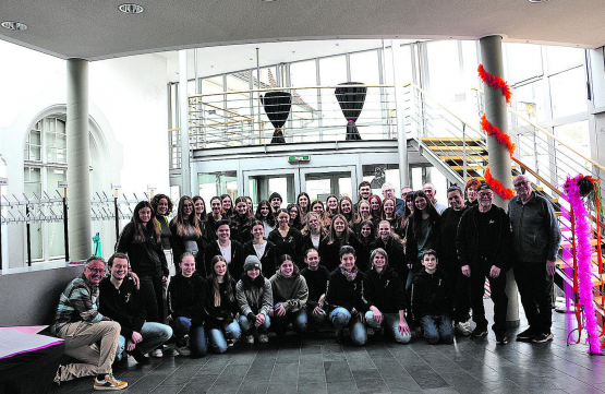 Die Jugendlichen des Jugendchors Seetal freuen sich auf den Workshop mit der Theatergesellschaft Beinwil am See.
