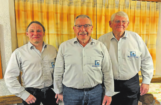 Die Erstplatzierten der Jahresmeisterschaft 2025: 2. Rang: Christian Hunziker, 1. Rang: Andreas Baumgartner, 3. Rang Kurt Haller. . (Bild: zVg)