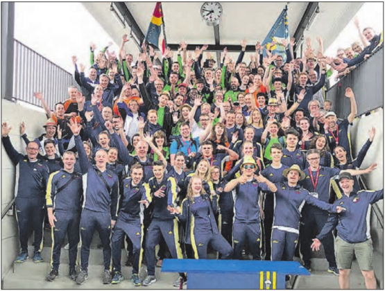 Zwei turnende Vereine in einem Bild vereint: Die beiden Gränicher Dorfvereine, Satus Gränichen und Gränichen STV auf dem Weg ans Eidgenössische Turnfest. (Bilder: zVg.)