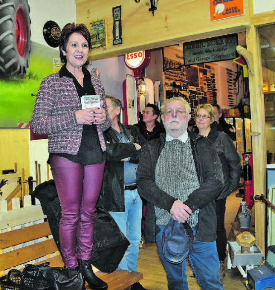 Die Präsidentin freute sich sichtlich: Rita Rölli durfte eine grosse Anzahl GVOS-Mitglieder mit Anhang begrüssen, neben ihr der Gastgeber, Peter Bachmann. (Bilder: st.)