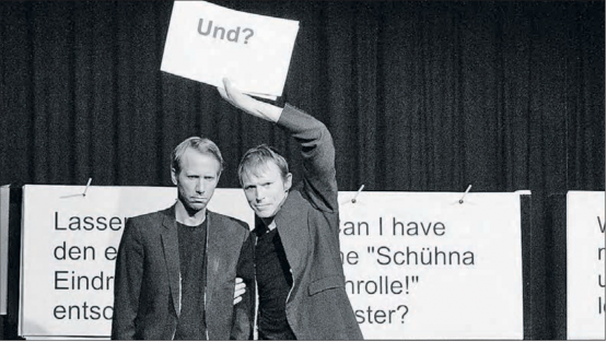 Das Duo Ohne Rolf gastierte im Forum Seon und präsentierte eine ganz besondere Aufführung, ohne Worte, die nachdenklich stimmte und so noch nie präsentiert wurde. (Bild: Josef Stocker)
