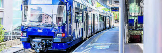 Die Züge stehen still. Im Suhrental verkehren am Wochenende Bahnersatzbusse. (Bild: zVg.)