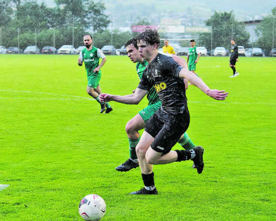 Gontenschwils Moritz Eppenberger erzielte die letzten beiden Treffer der Partie gegen Absteiger Zofingen 2. (Bild: Roland Jaus)