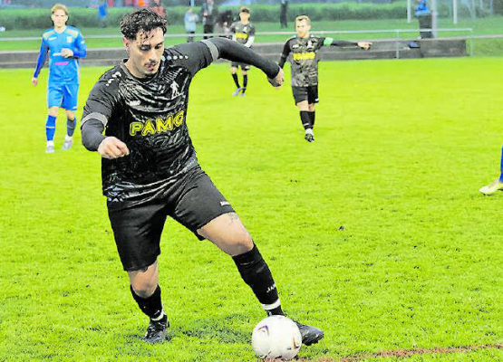 Der FC Gontenschwil spielte gegen Küttigen über 50 Minuten in Unterzahl. (Archivbild: Roland Jaus)