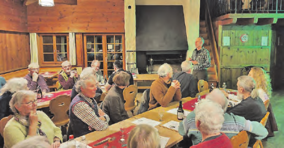 Gut besuchte Generalversammlung: Stefan Dörig stimmte die Mitglieder auf die kommenden Monate ein. (Bild: zVg.)