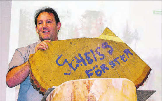 Unflätige Botschaften: Die Förster brauchen angesichts der unterschiedlichen Ansprüche, die an den Wald gestellt werden, oft einen breiten Rücken. (Bild: zVg.)