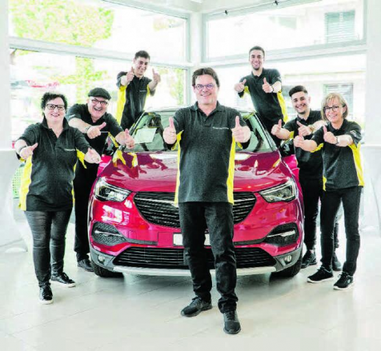 Das Team der Garage Graf AG und der Event Garage GmbH steht für Innovationen, Neuheiten und Qualität. (Bild: zVg.)