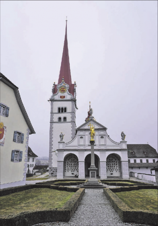 Schlicht und doch beeindruckend: Die Stiftskirche St. Michael in Beromünster birgt manche Schätze. (Bilder: Melanie Köchli)