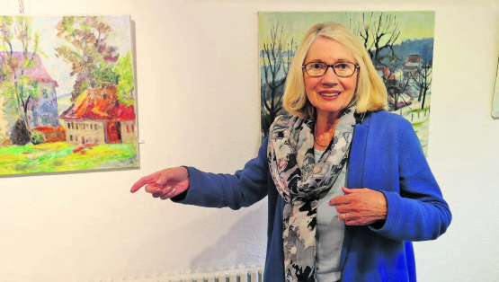 Die Galeristin Anna-Verena Hoffmann zeigt den Kunstraum Kurt Hediger in der Gontenschwiler Galerie Schlössli.