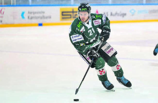 Jan Mosimann beendet seine Profikarriere und wechselt vom EHC Olten in den Amateurbereich zu den Red Lions Reinach. (Bild: Marc Schumacher)