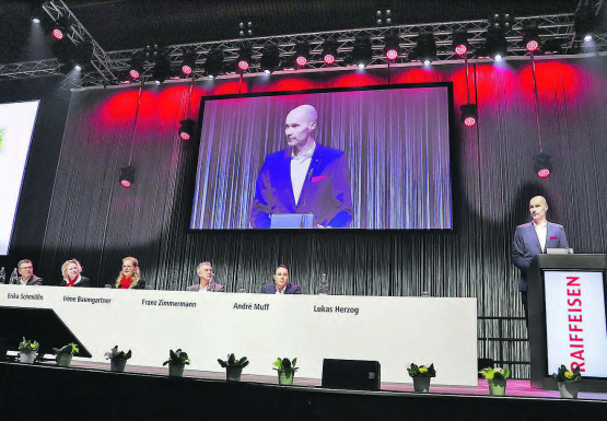 Verwaltungsratspräsident Lukas Herzog: «Wir blicken auf ein sehr erfolgreiches Geschäftsjahr zurück. Praktisch in allen relevanten Kennzahlen konnten wir uns klar verbessern.»