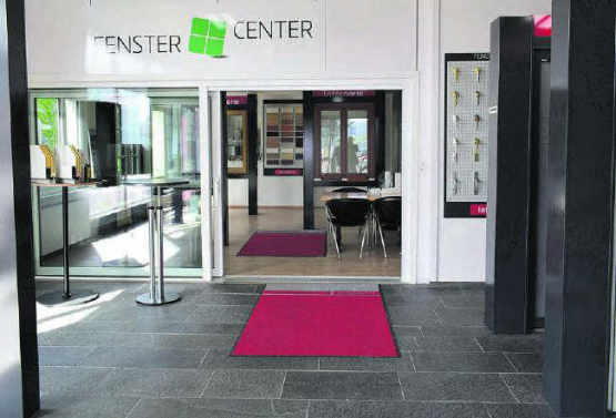Besuchen Sie den Showroom an der Aarauerstrasse 29 in Reinach.