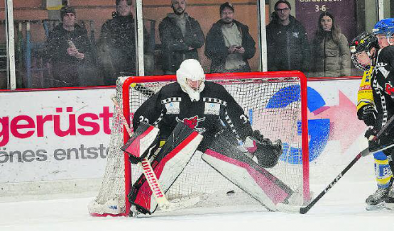 Torhüter Andrin Kunz zeigte eine gute Leistung. (Bild: Roland Jaus)