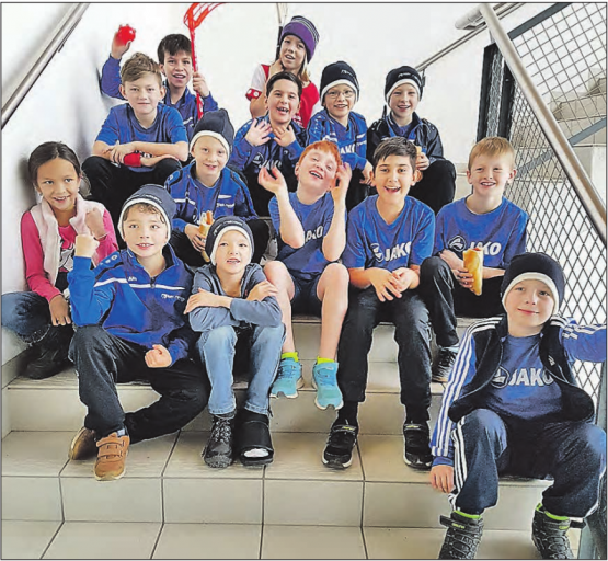 Vier Spiele, vier Siege: Die D1 und E1 Junioren verabschieden sich nun in die Weihnachtsferien, und freuen sich auf ein erfolgreiches 2019. (Bild: zVg.)