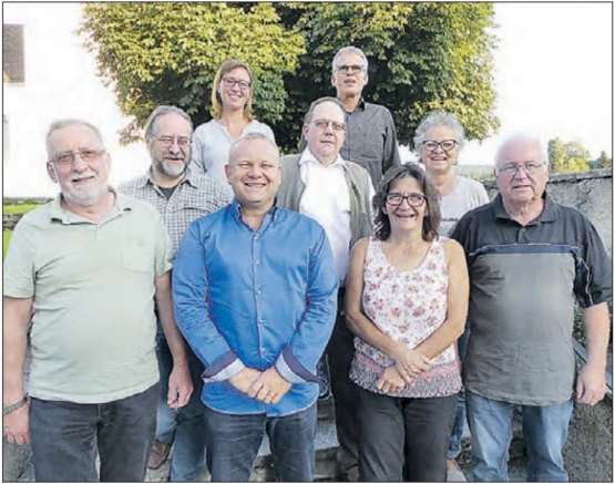 Zetzwil ein: (v.l.) Kurt Hirt, Hanspeter Schüpfer, Rahel Fritschi, Marc Hess, Mark Bühler, Stefan Lobsiger, Irene Zogg, Elsbeth Haefeli, Anton Graber. (Bild: grh.) Die Kirchenpflege setzt sich für eine lebendige Kirchgemeinde Gontenschwil-
