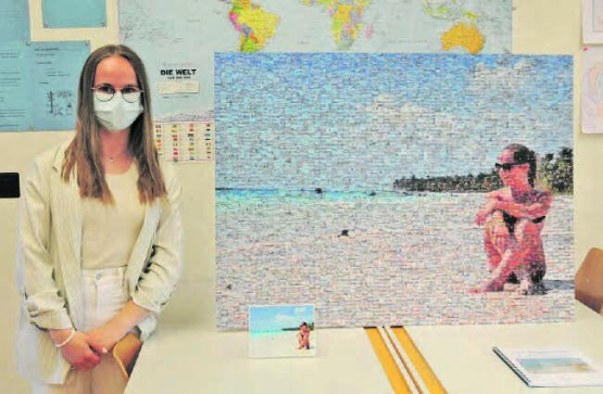 Ein Mosaikbild aus 4851 Fotos: Jana Gartenmann bei der Präsentation ihrer Abschlussarbeit an der Schule Rickenbach. (Bilder: mla.)