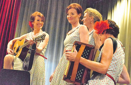 Die 4 Sommersprossen: Ulknudeln mal vier – sie haben schon als Kinder mit ihren Vorträgen Süssigkeiten verdient.