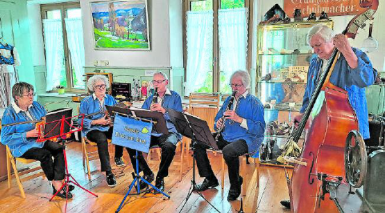 Musikalische Unterhaltung: Das Echo vom Birch verzauberte vergangene Woche die Besucherinnen und Besucher. (Bild: zVg.)