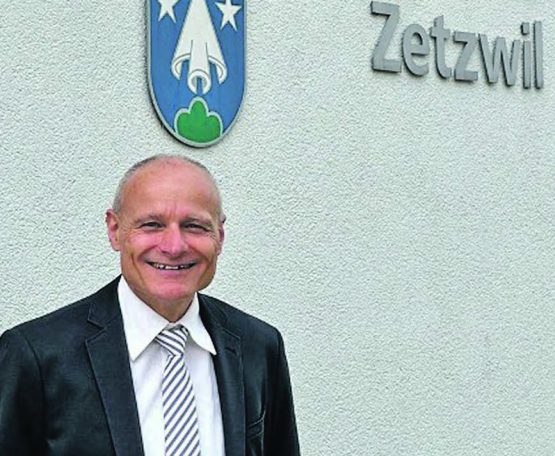 Der Gemeindeammann Daniel Heggli ist froh und dankbar, bereits ein motiviertes OK für das Dorffest im Jahr 2026 gefunden zu haben. (Bild: zVg.)
