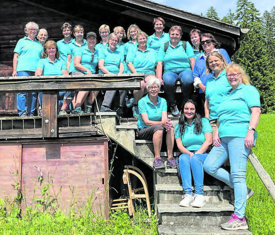 Die Frauen des FTV Gontenschwil erlebten zusammen einen sonnigen Tag auf der Mägisalp. (Bild: zVg.)