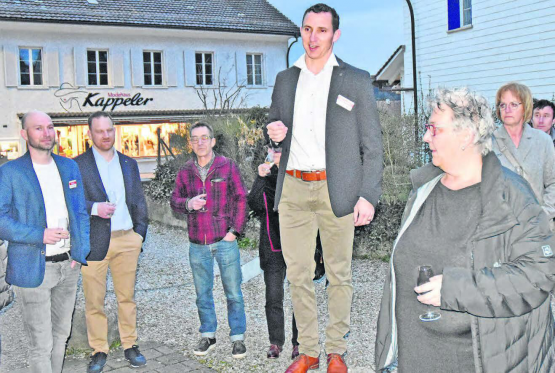 Präsident Thomas Hunziker begrüsste Mitglieder und Gäste zur GV des Handwerker- und Gewerbebvereins Schöftland und Umgebung. (Bild: aw.)