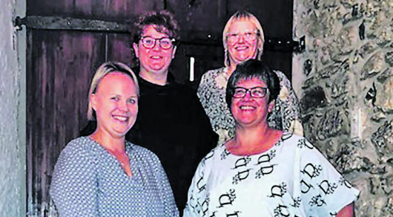 Gründung der SP Michelsamt (hinten v.l.): Monika Pachera (Präsidentin), Sara Pachera. Vorne v.l.: Elina Nurmi Galliker (Kassenverwaltung) und Petra Riedl (Protokollführung). (Bild: zVg.)