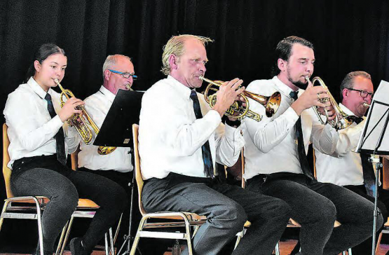 Eine fast vollzählige Musikgesellschaft Gontenschwil sorgte für die stimmungsvolle Umrahmung der Bundesfeier.