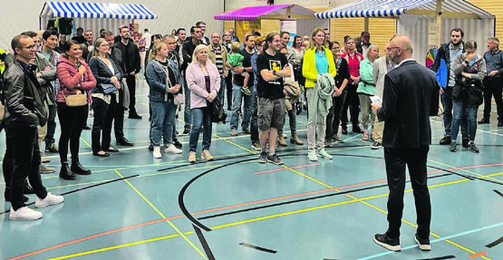 Begrüssung der Neuzuzüger im ungezwungenen Rahmen. (Bild: mars)