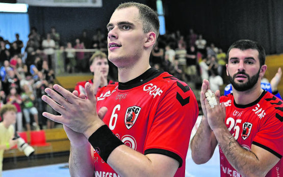 Die Neuzuzüge Oskar Witczak (l.) und Martin Popovski sind schon gut integriert. (Bilder: Foto Wagner)