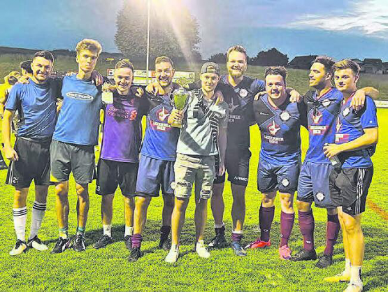 Der 1. FC Grottenkick entschied das Firmen- und Vereinsturnier für sich. (Bild: zVg.)