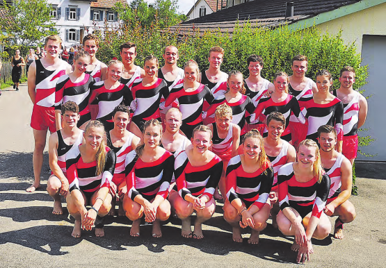 Tannzapfencup in Dussnang-Oberwangen: Die Sprung Sektion des STV Rickenbach war erfolgreich, die Barrensektion verpasste den Final. (Bild: zVg.)