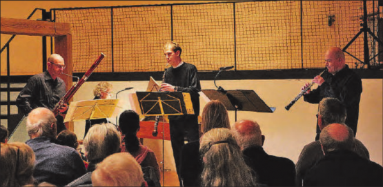 Die historischen Instrumente brillierten in verschiedenen Positionen. Als würde jedes einmal in einem Stück die Hauptrolle spielen. (Bilder: jaf.)