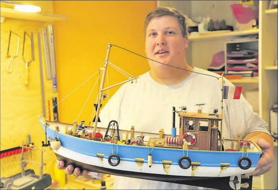 Andreas von Heeren mit seinem Erstlingswerk «La Fleur de Brest».