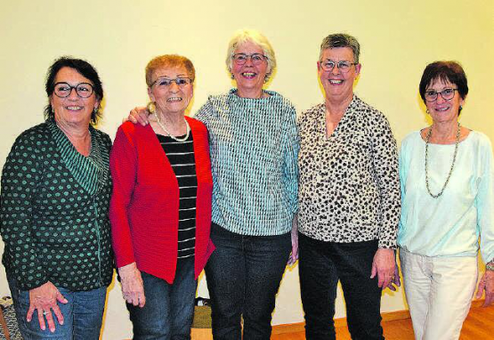 Der Vorstand wurde bestätigt (v.l.): Sylvia Bäni, Hedi Fischer, Christine Zeller, Renate Leuenberger und Anneliese Widmer. (Bild: st.)