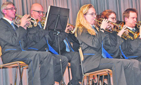 Stets für das eine oder andere Solo verantwortlich: Der Cornet-Flügel des Musikvereins Reitnau auf der linken Seite. (Bilder: aw.)