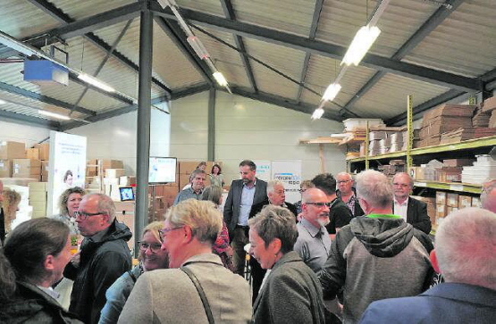 Das Interesse war gross: Viele kamen, um mehr über Pharmis zu erfahren. (Bilder: mek)