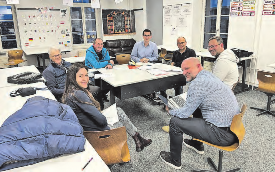 Die Mitglieder der Arbeitsgruppen, welche aus beiden Gemeinden bestehen, zeigten sich engagiert und konstruktiv. (Bild: zVg.)