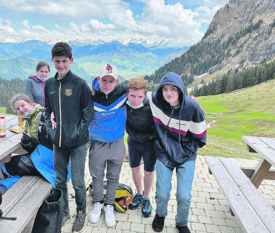 Gelungener Start ins Konfjahr: Die Konfirmanden der ref. Kirchen Menziken-Burg und Reinach-Leimbach verbrachten gemeinsame Konftage. (Bild: zVg.)