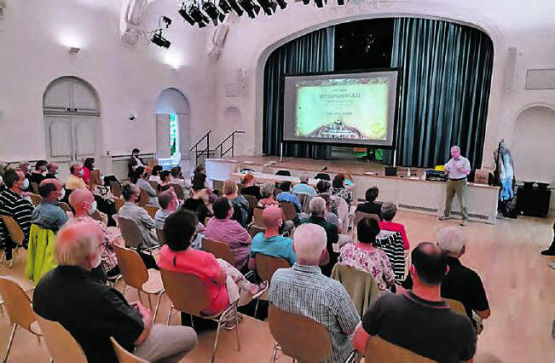 Anlässlich einer Info-Veranstaltung gab der Vorstand der Theatergesellschaft Beinwil am See bekannt, dass die Operette «Der Bettelstudent» um ein Jahr verschoben wird. (Bild: zVg.)