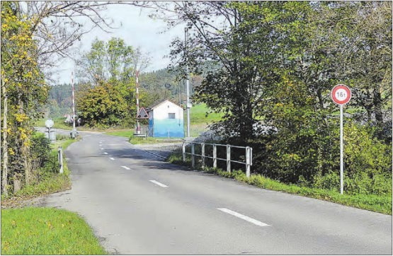 Antrag für einen Brückenneubau an der Gontenschwilerstrasse: Für die Ortsverbindungsstrasse Oberkulm/Gontenschwil muss die Wynabrücke beim Salzlager ersetzt werden. (Bild: moha.)