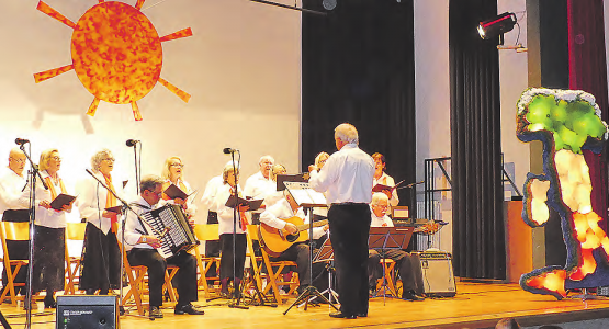 Unter der Sonne Italiens: Der Coro Italiano Teufenthal lud zur Abendunterhaltung ein und liess die Farben des Südens aufleuchten. (Bilder: moha.)