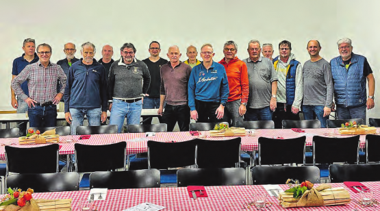 Die Turner der Männerriege Uerkheim verköstigten ihre Gäste mir einem feinen Raclette. (Bild: zVg.)