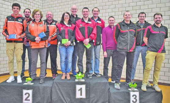 Aargauer Meisterschaften der 10-m-Gewehr- und Pistolenschützen: Den Gruppenwettkampf mit der Pistole gewann Wohlen vor Kölliken und Klingnau. (Bild: wr)