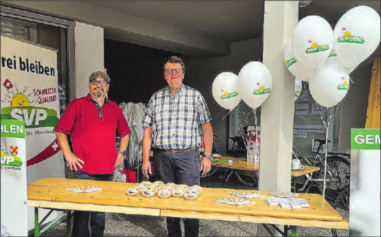 Sie nutzten ihre Zeit am Stand: Daniel Wehrli und Theodor Bigler standen Red’ und Antwort. (Bild: zVg.)