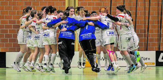 Den ersten Schritt in diesen Playoffs haben die Lok-Damen geschafft, aber zum Abheben ist es noch zu früh. (Bild: Roland Wick/zVg.)