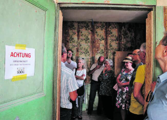 Eindrückliche Einblicke im Krusenschloss, wo mit Respekt und Sorgfalt Bausubstanz aus der Vergangenheit in die Zukunft geführt wird.